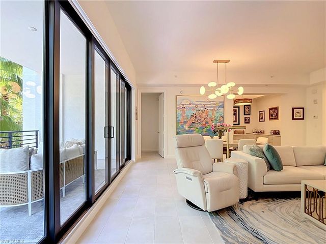 1115 Central AVE 247, Naples, FL 34102