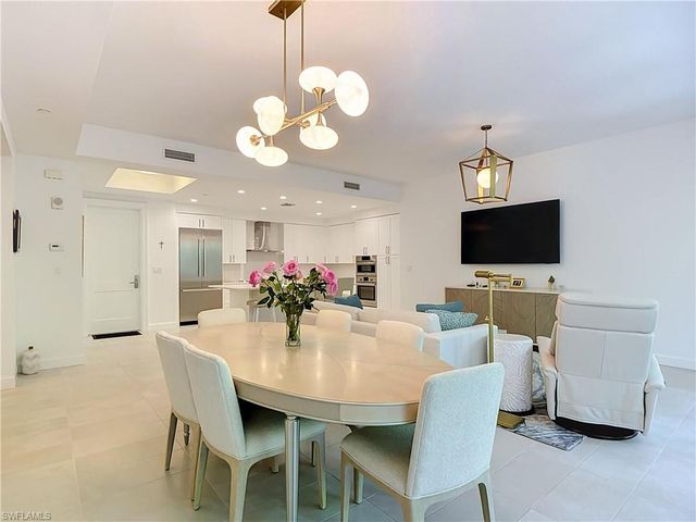 1115 Central AVE 247, Naples, FL 34102