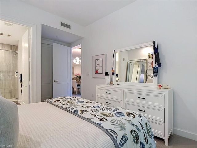 1115 Central AVE 247, Naples, FL 34102
