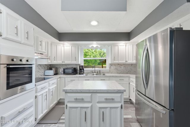 4508 Crawford Ave, Louisville, KY 40258