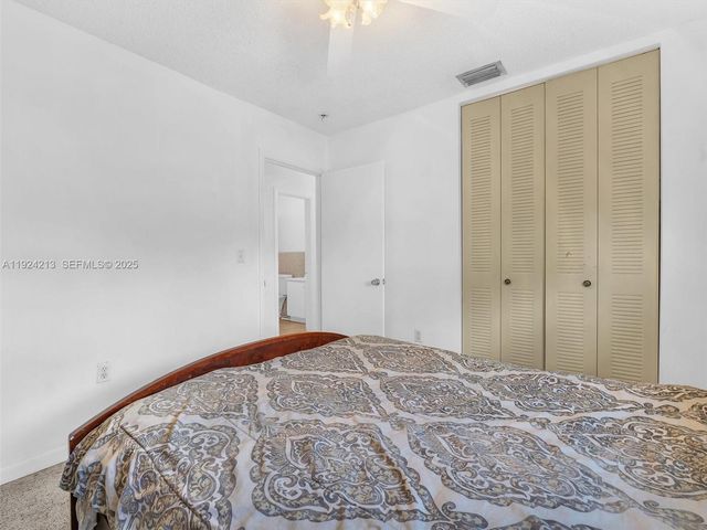 19820 NW 39th Ave, Miami Gardens, FL 33055