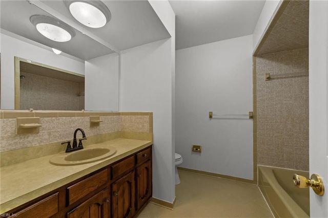 828 Jo Anne CIR, Chesapeake, VA 23322
