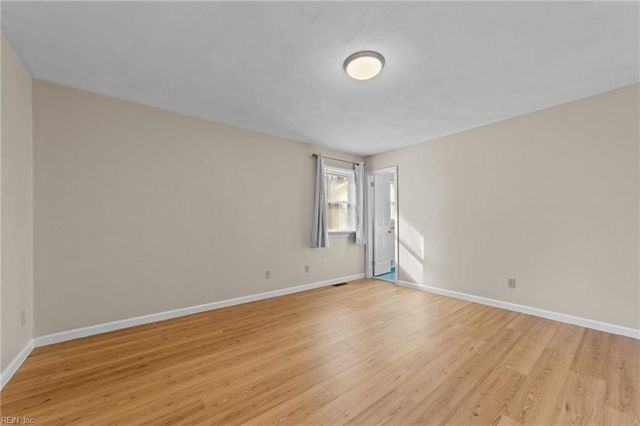 828 Jo Anne CIR, Chesapeake, VA 23322