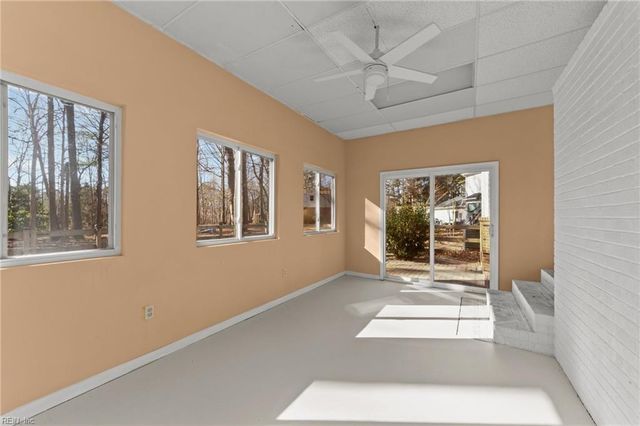 828 Jo Anne CIR, Chesapeake, VA 23322