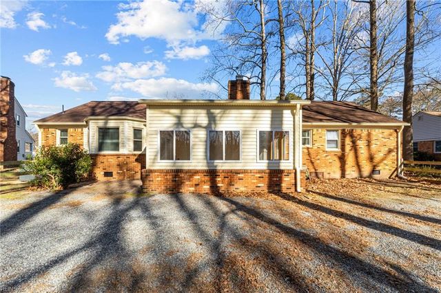 828 Jo Anne CIR, Chesapeake, VA 23322