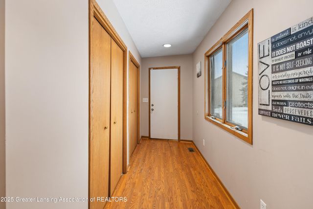 5170 Beaumaris Circle, Holt, MI 48842