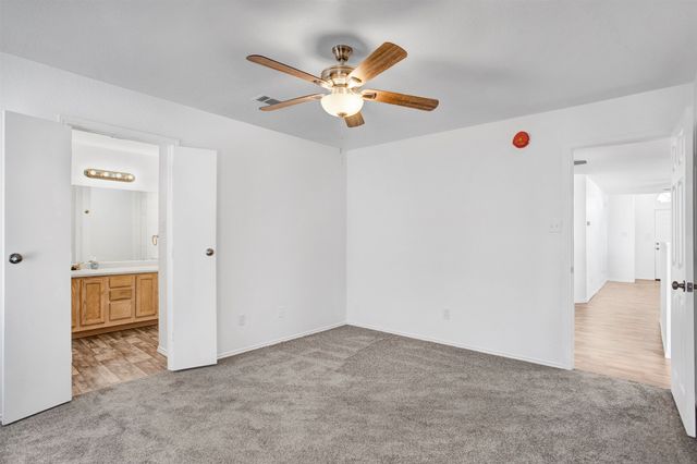 2010 Wright Way, Killeen, TX 76543