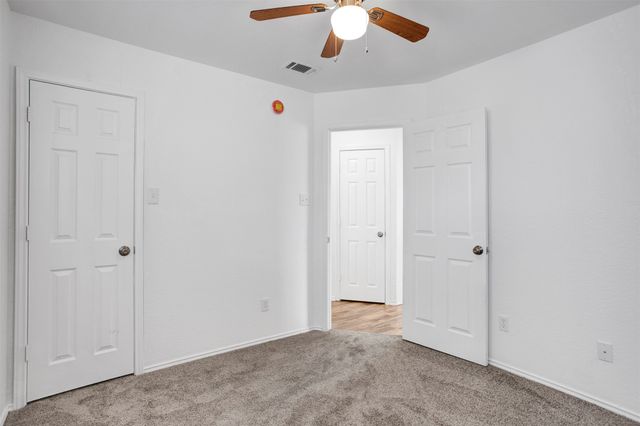 2010 Wright Way, Killeen, TX 76543