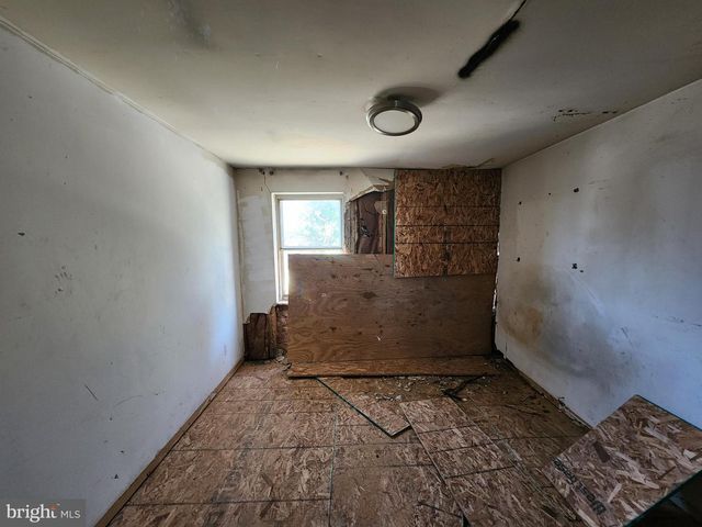 1134 SHIELDS PL, Baltimore, MD 21201