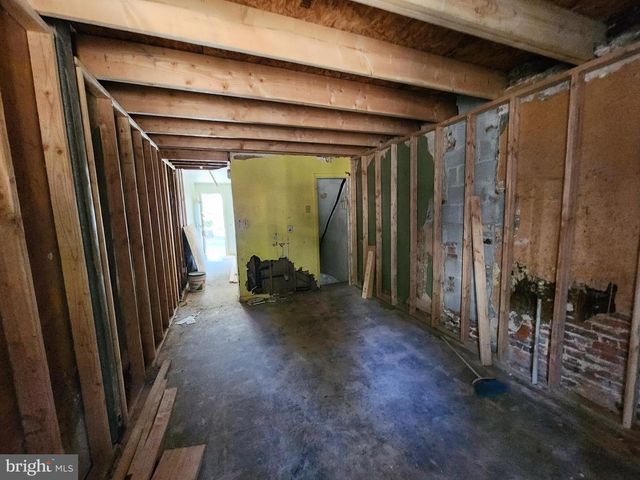 1134 SHIELDS PL, Baltimore, MD 21201