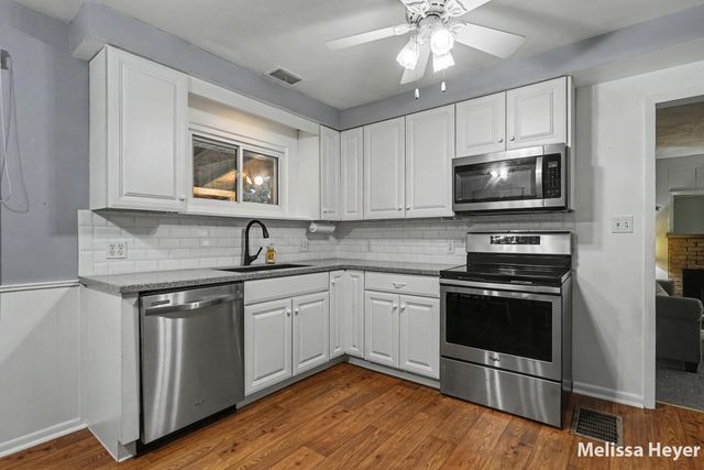 1121 Park Avenue, Grand Haven, MI 49417