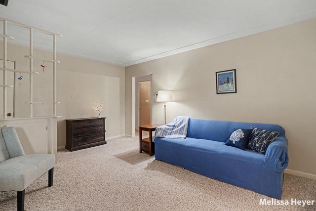 1121 Park Avenue, Grand Haven, MI 49417