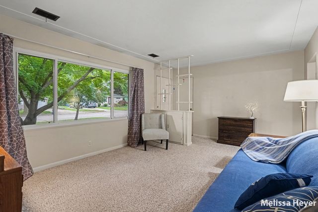 1121 Park Avenue, Grand Haven, MI 49417