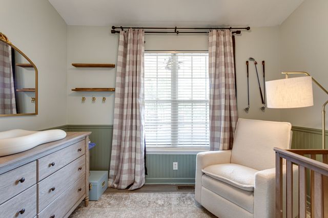6003 Hill Cir, Bon Aqua, TN 37025