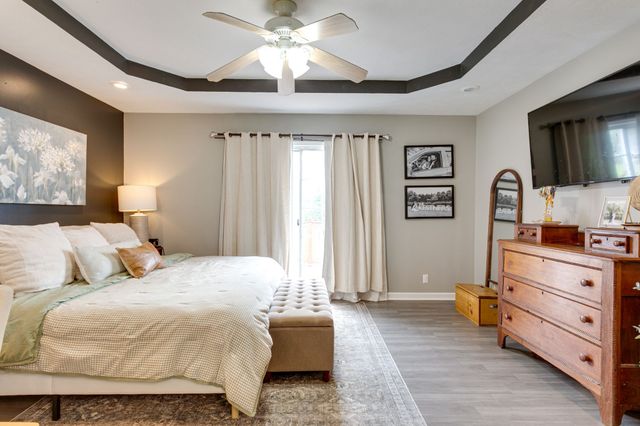 6003 Hill Cir, Bon Aqua, TN 37025