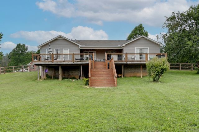 6003 Hill Cir, Bon Aqua, TN 37025