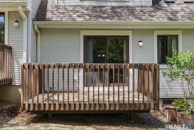 14 Lilac Lane 14, Farmington, CT 06032