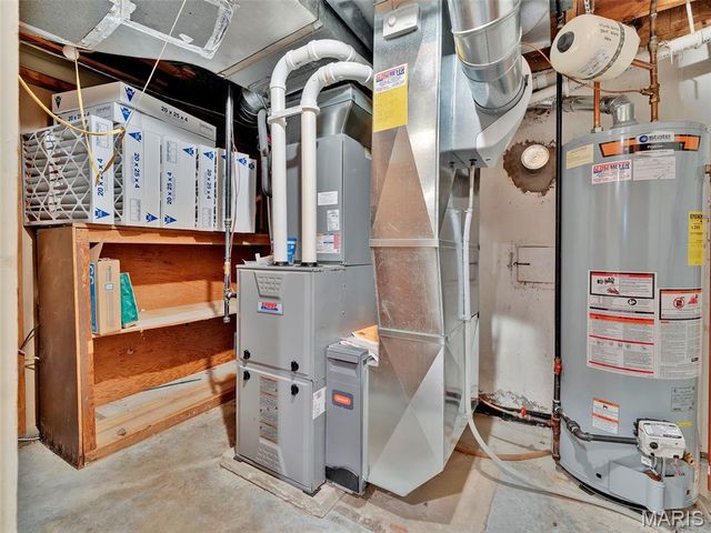 1024 Woodbine Drive, Crestwood, MO 63126