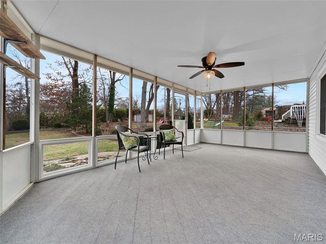 1024 Woodbine Drive, Crestwood, MO 63126