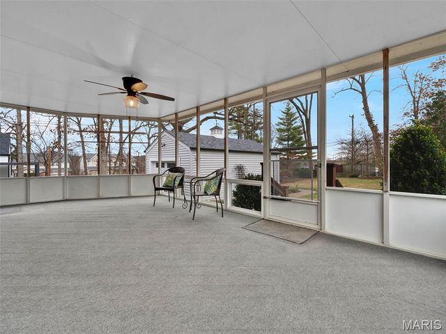 1024 Woodbine Drive, Crestwood, MO 63126