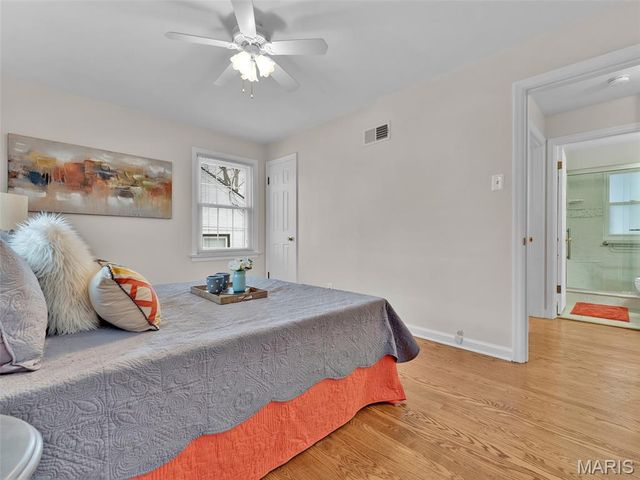 1024 Woodbine Drive, Crestwood, MO 63126