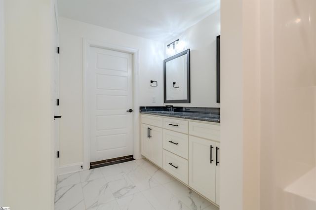 474 N Tidewater Trail, Inman, SC 29349