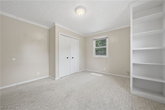 7445 Market Avenue N, North Canton, OH 44721