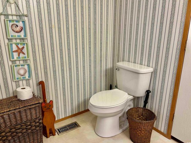 400 Wagon Wheel Loop, Murrells Inlet, SC 29576