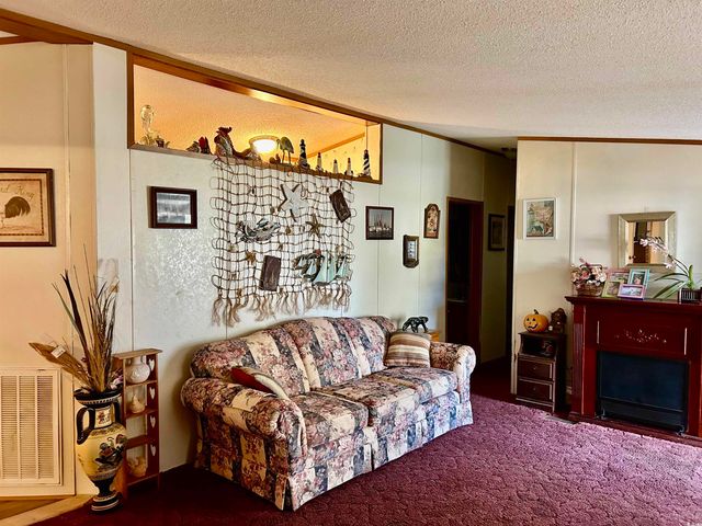 400 Wagon Wheel Loop, Murrells Inlet, SC 29576