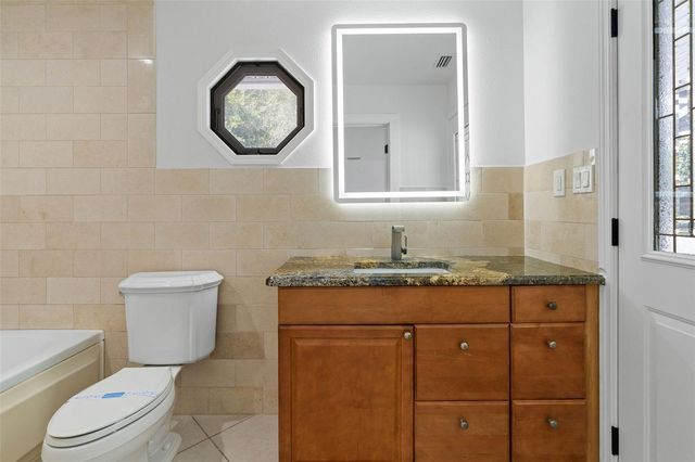 1106 HUMMINGBIRD LANE, Brandon, FL 33511