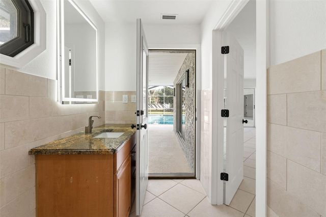 1106 HUMMINGBIRD LANE, Brandon, FL 33511