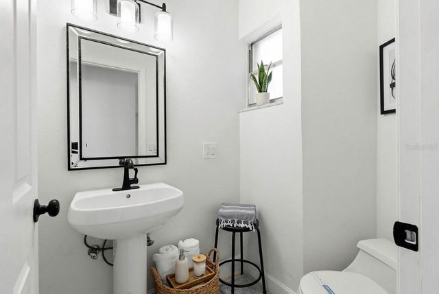 1106 HUMMINGBIRD LANE, Brandon, FL 33511