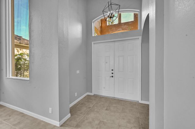 5557 Spanish River Road, Fort Pierce, FL 34951