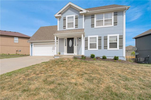 1818 Lauren Lane, Kearney, MO 64060