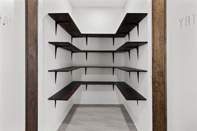 2730 Lawrence Road, Kemah, TX 77565