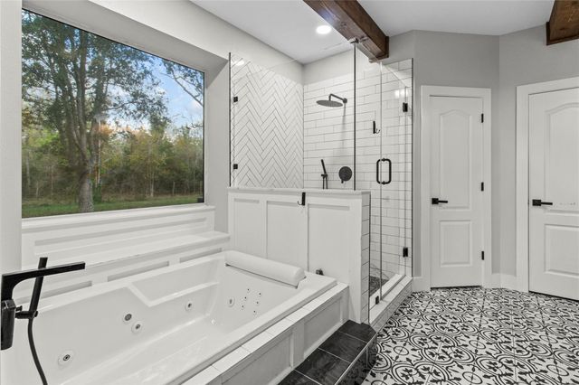 2730 Lawrence Road, Kemah, TX 77565