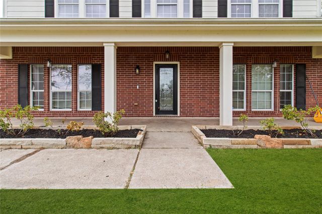 2730 Lawrence Road, Kemah, TX 77565