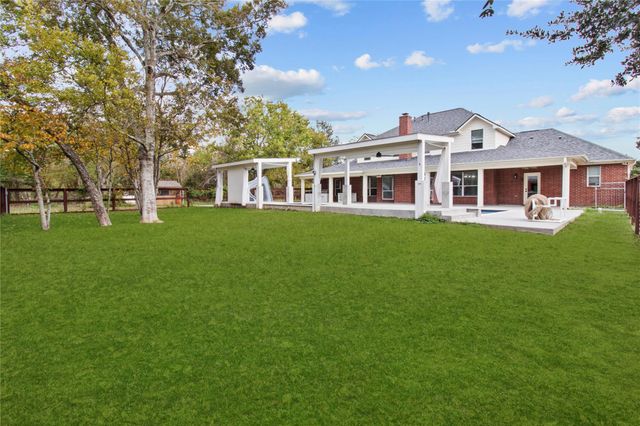 2730 Lawrence Road, Kemah, TX 77565