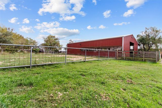 2730 Lawrence Road, Kemah, TX 77565