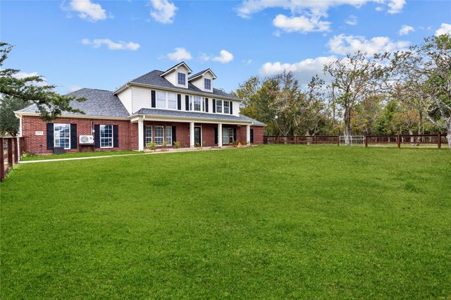 2730 Lawrence Road, Kemah, TX 77565