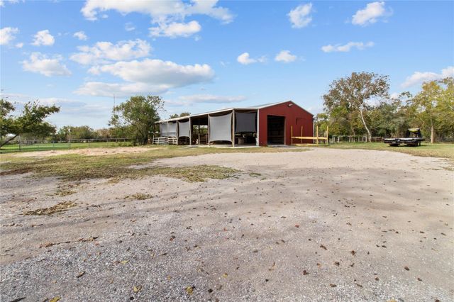 2730 Lawrence Road, Kemah, TX 77565