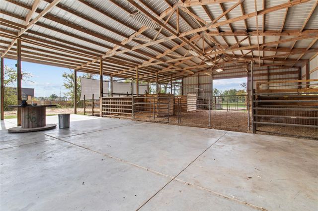 2730 Lawrence Road, Kemah, TX 77565