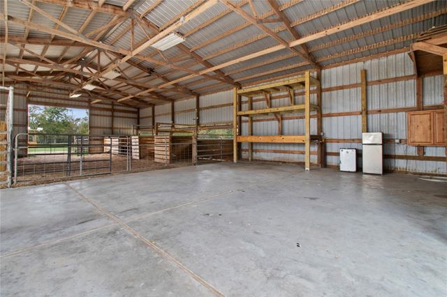 2730 Lawrence Road, Kemah, TX 77565