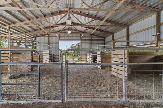 2730 Lawrence Road, Kemah, TX 77565