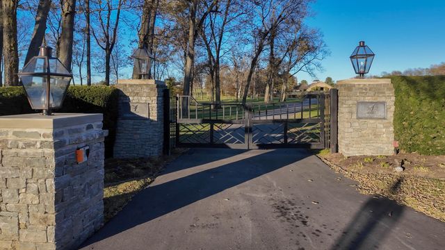 169 Muir Lane, Georgetown, KY 40324