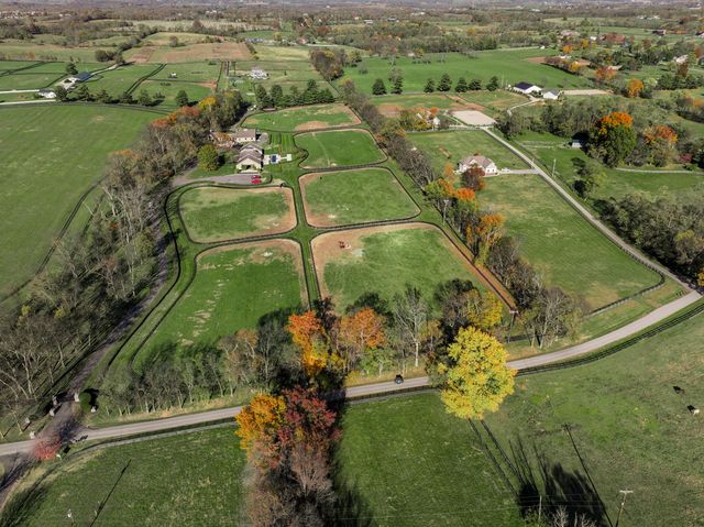 169 Muir Lane, Georgetown, KY 40324