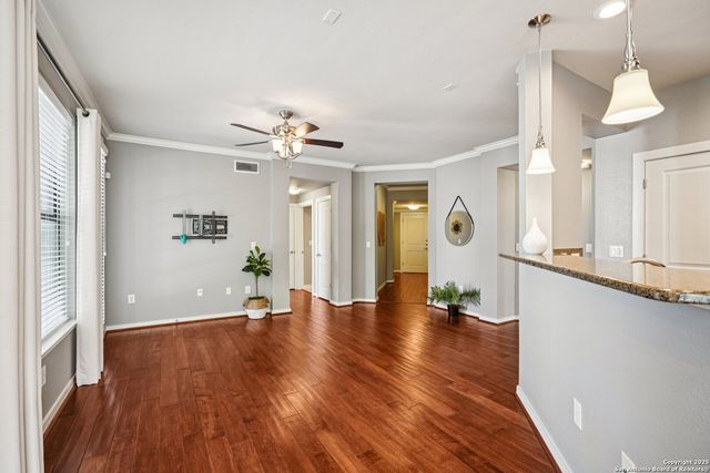 7342 Oak Manor Dr Apt 4209, San Antonio, TX 78229