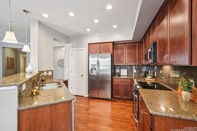 7342 Oak Manor Dr Apt 4209, San Antonio, TX 78229