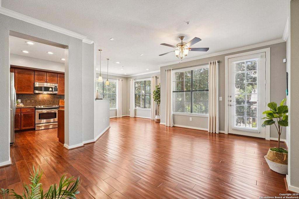 7342 Oak Manor Dr Apt 4209, San Antonio, TX 78229