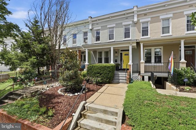 1710 3RD NE, Washington, DC 20002